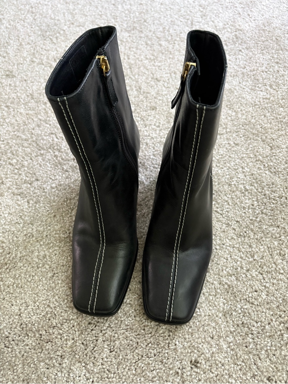 ALOHAS Black Mid-Calf Leather Boots with White Contrast Stitching